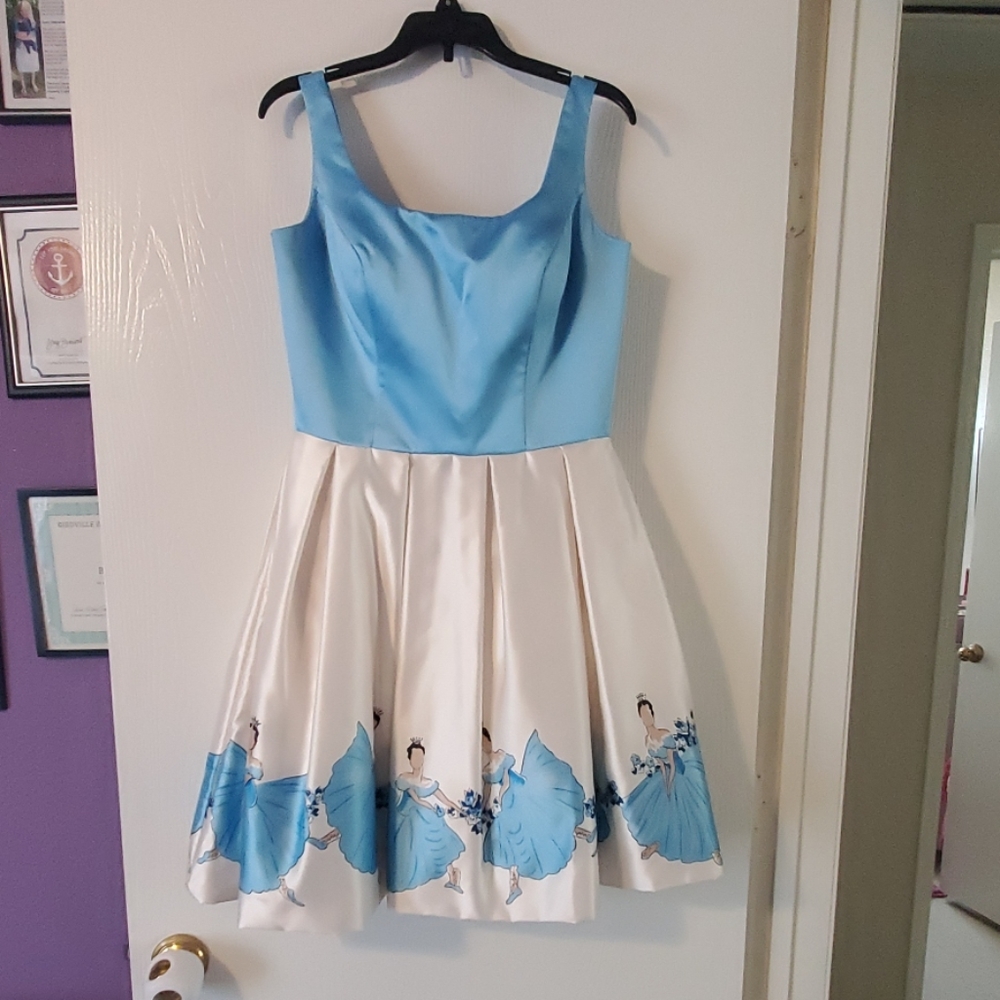 Sherri Hill cocktail